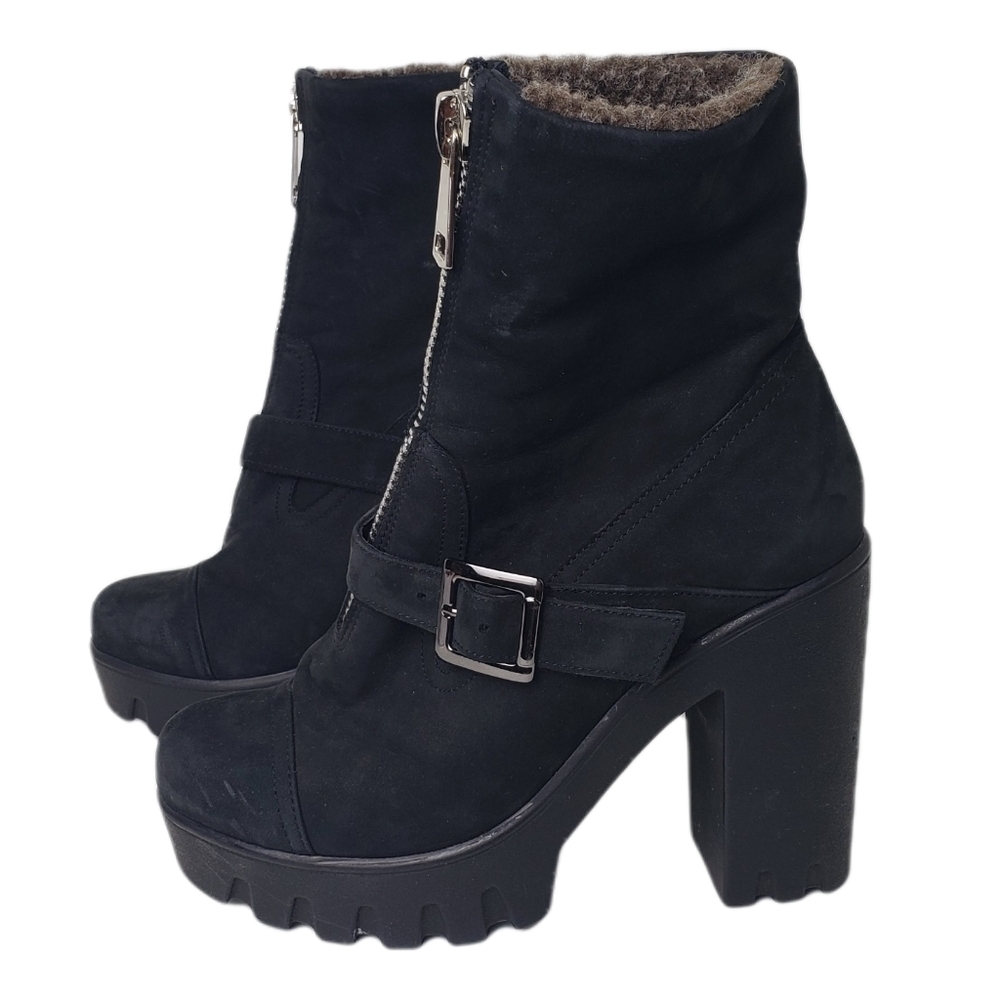 Leather with real fur inside winter Lug heel Boots